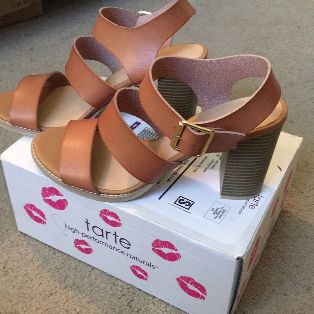 Nude heels